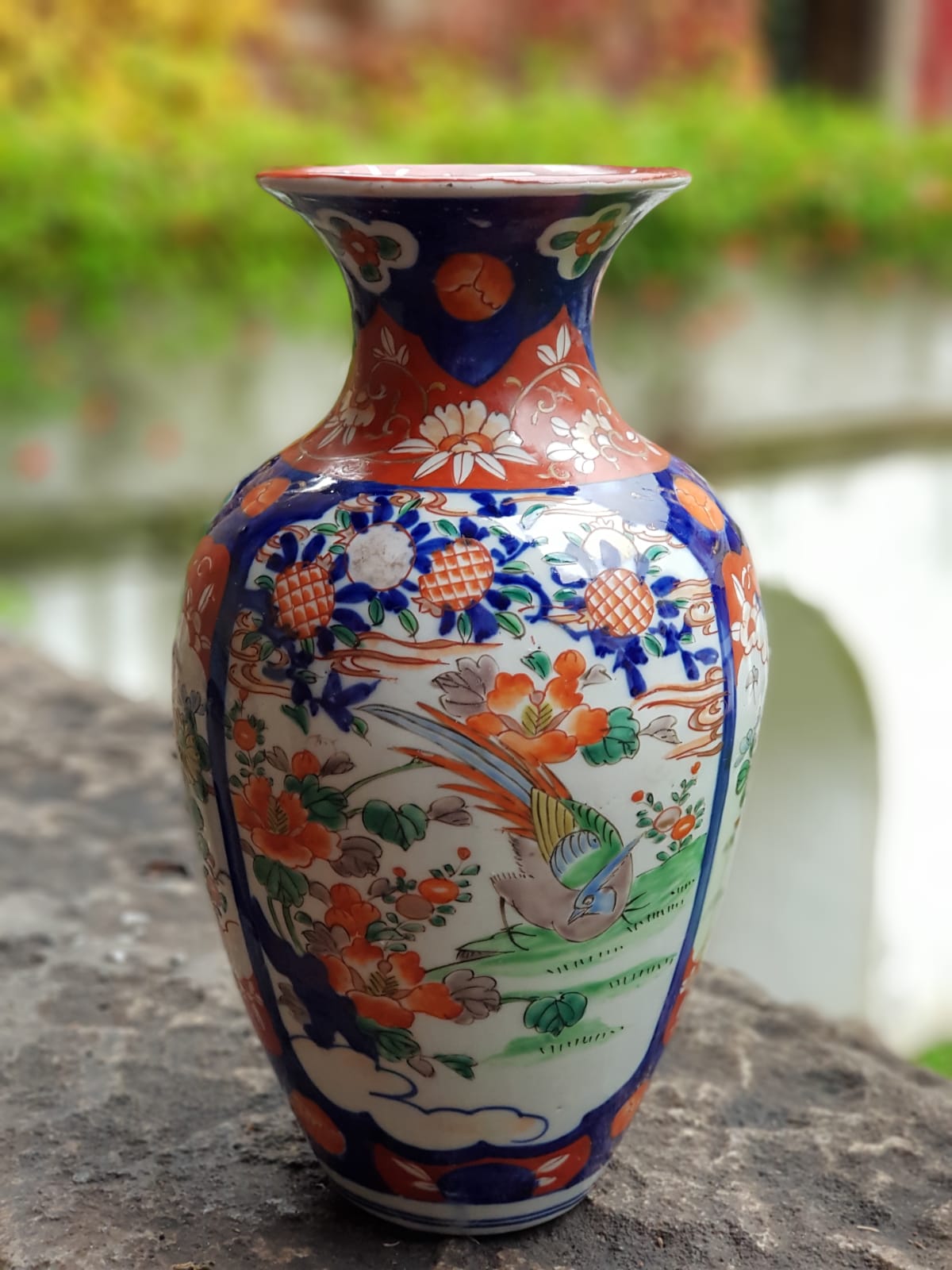 Imari Porcelain Vase, Japan late 19th Century