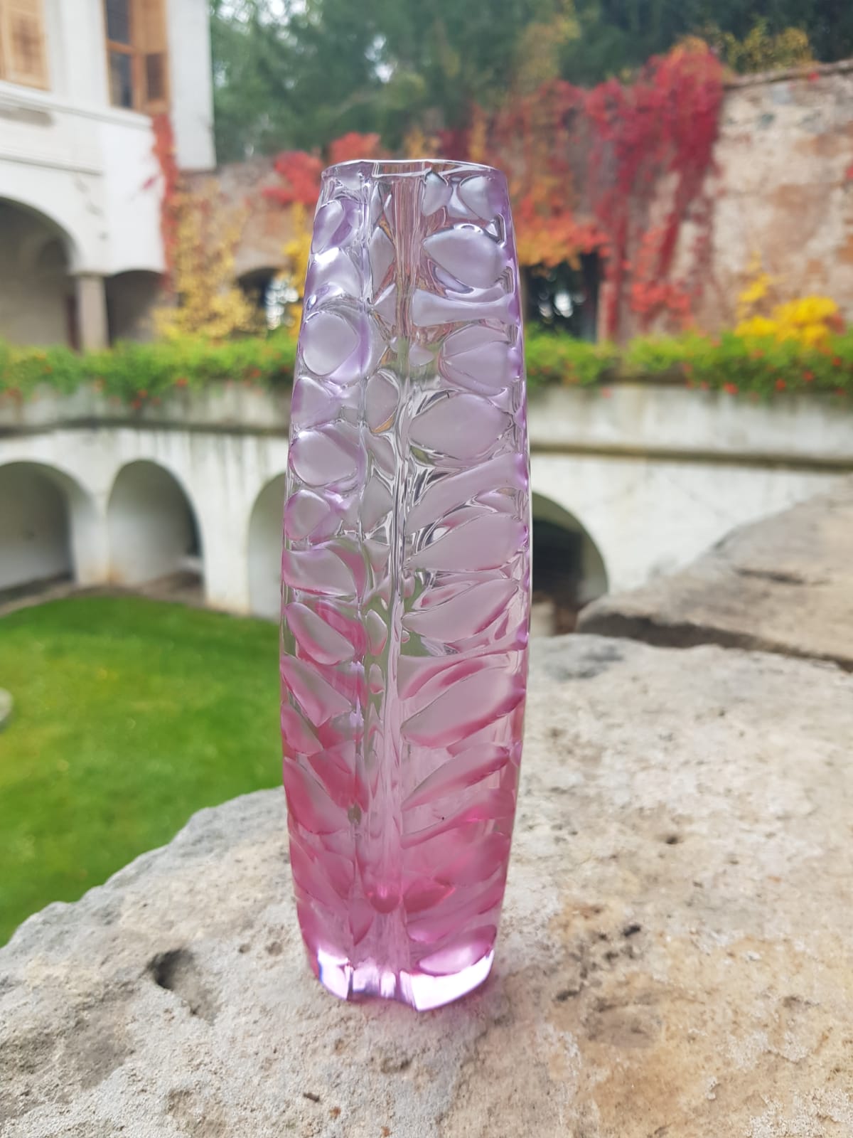 Alexandrite glass vase by Václav Horáček, Czechoslovakia 1957