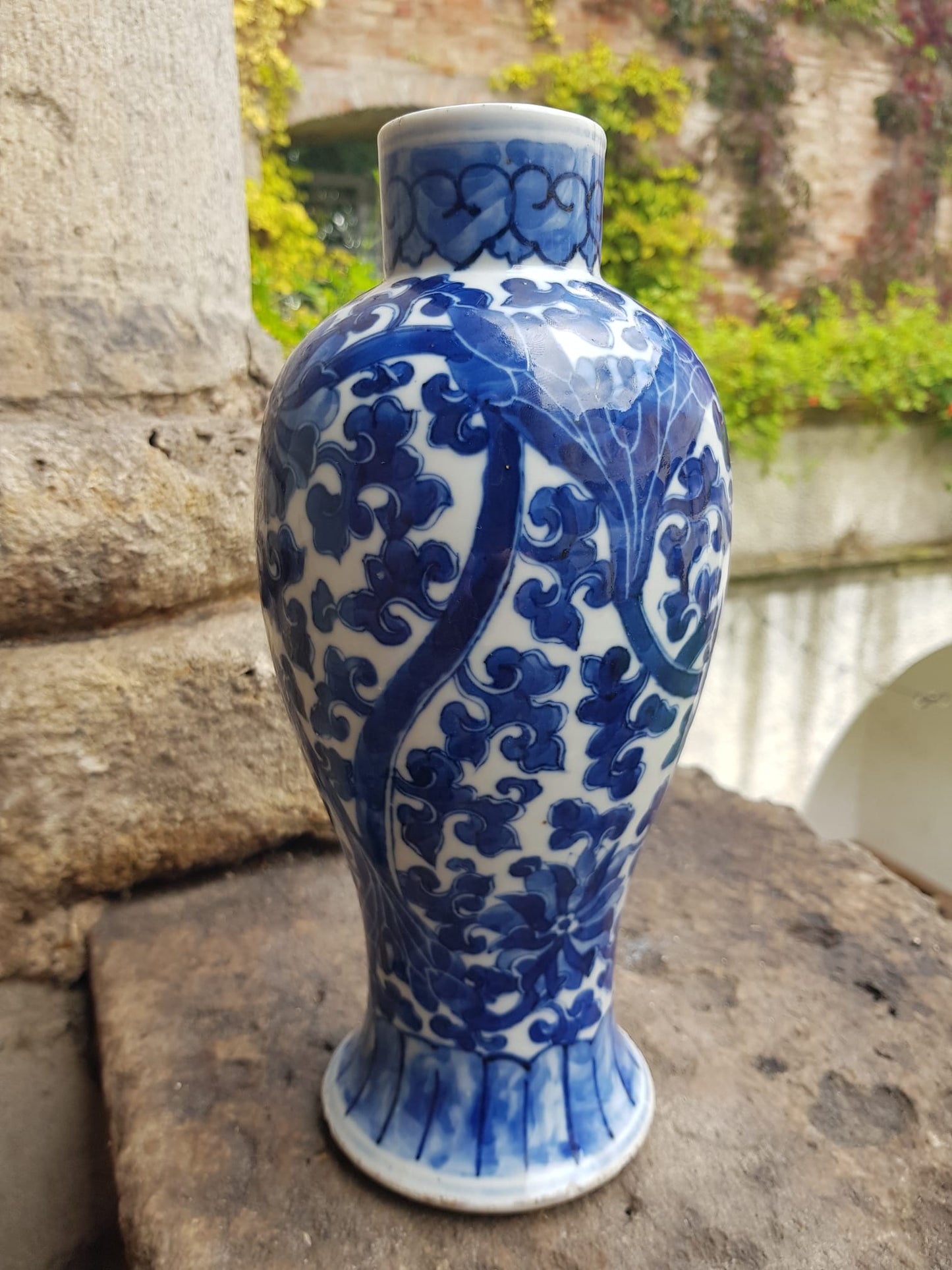 Antique Chinese Qing Dynasty Vase 27cm