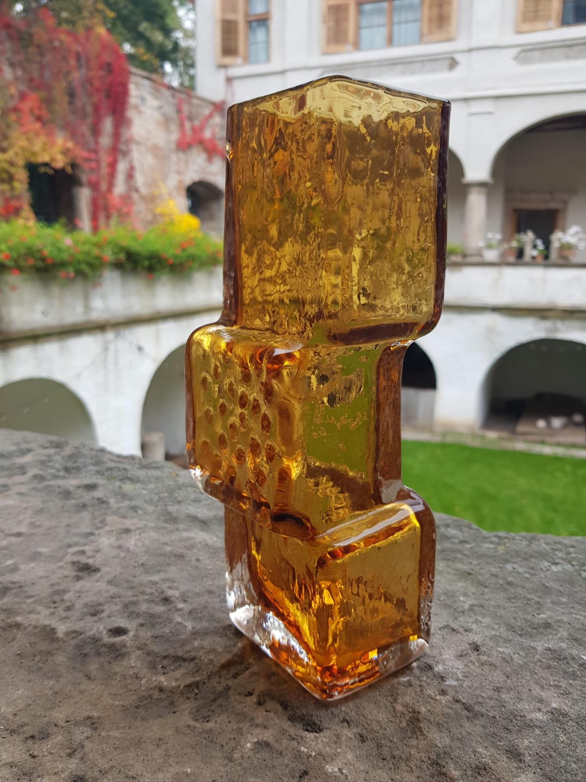 "Drunken Bricklayer" by Geoffrey Baxter, Whitefriars Glass 1960s