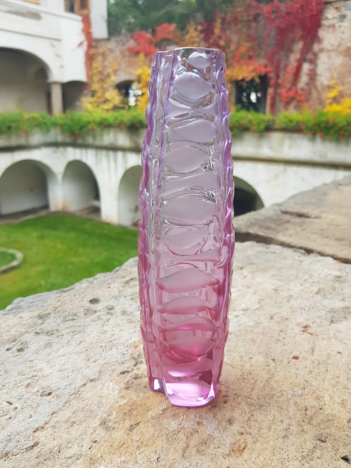 Alexandrite glass vase by Václav Horáček, Czechoslovakia 1957