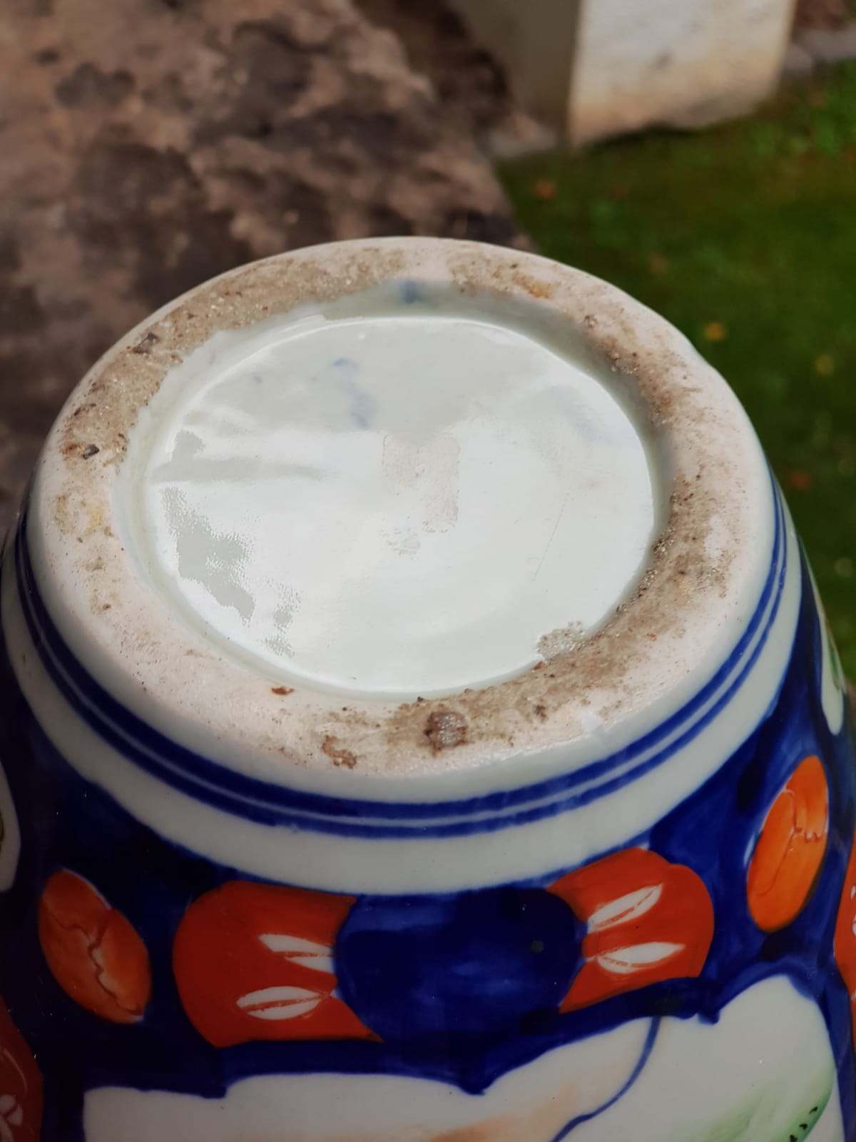 Imari Porcelain Vase, Japan late 19th Century