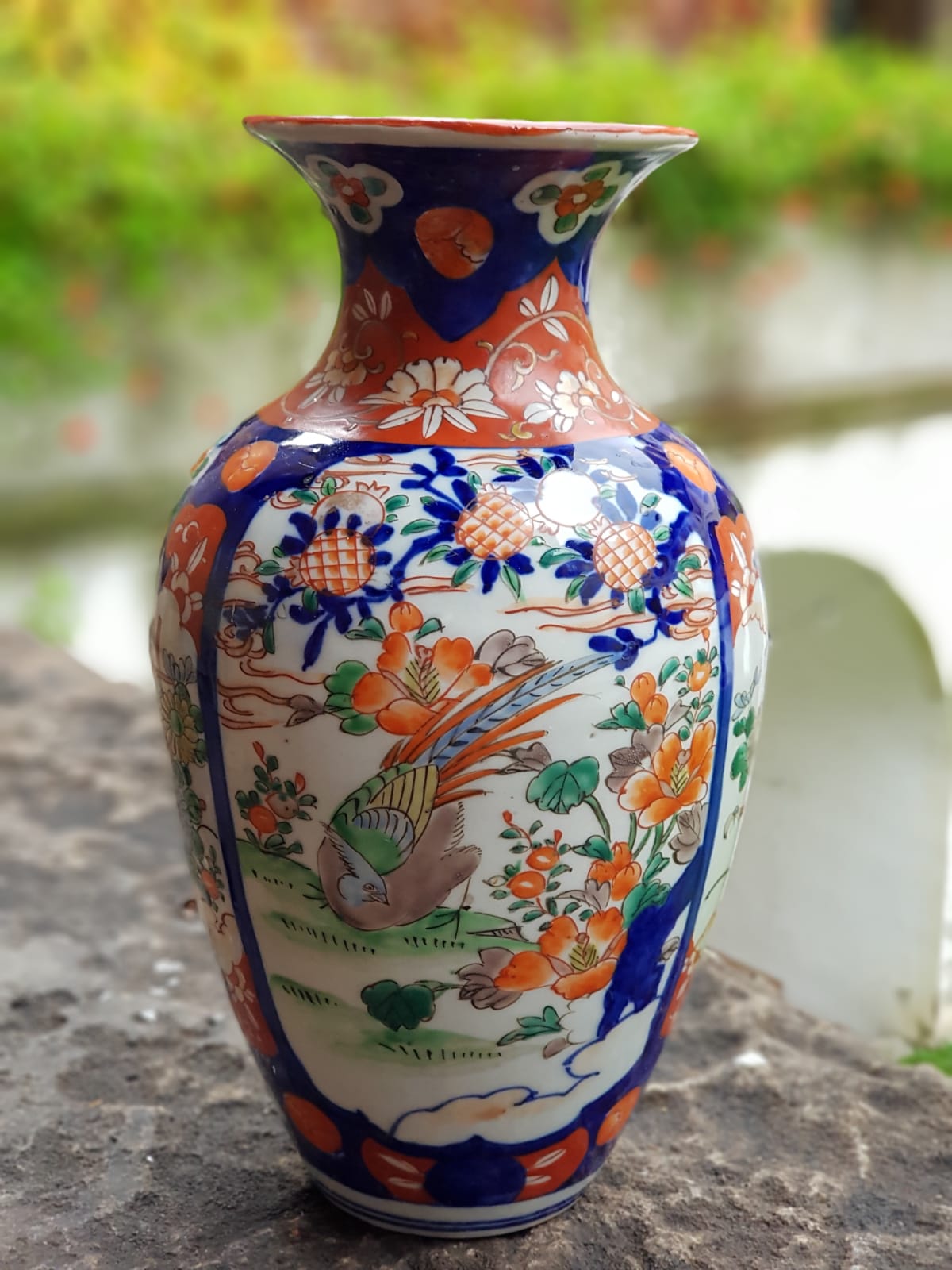 Imari Porcelain Vase, Japan late 19th Century