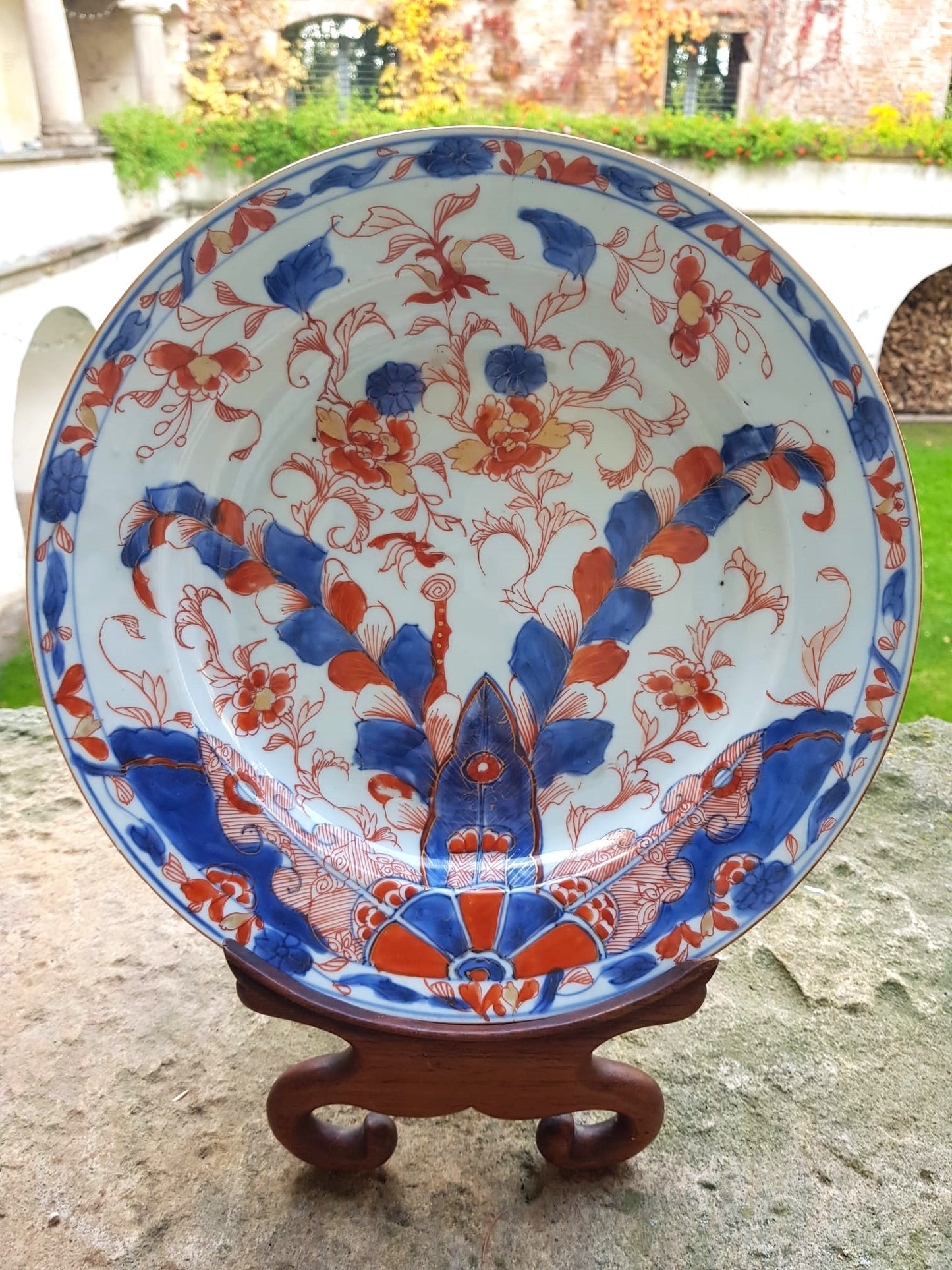 Pair of Imari Porcelain Plates, China 18th Century