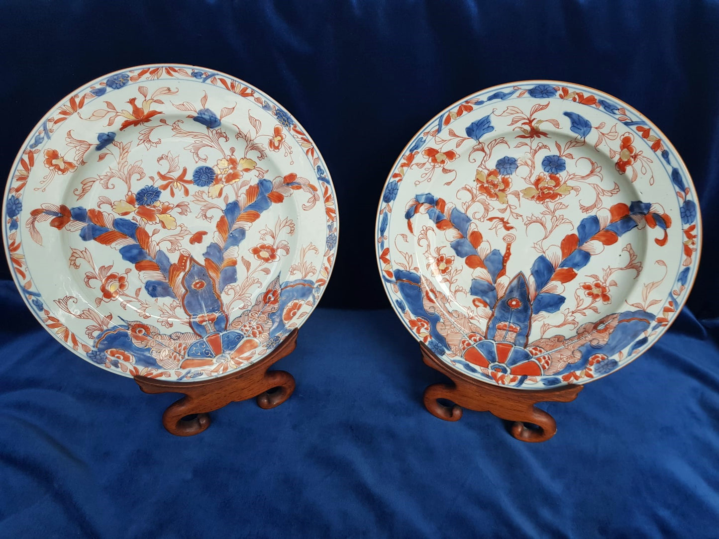 Pair of Imari Porcelain Plates, China 18th Century