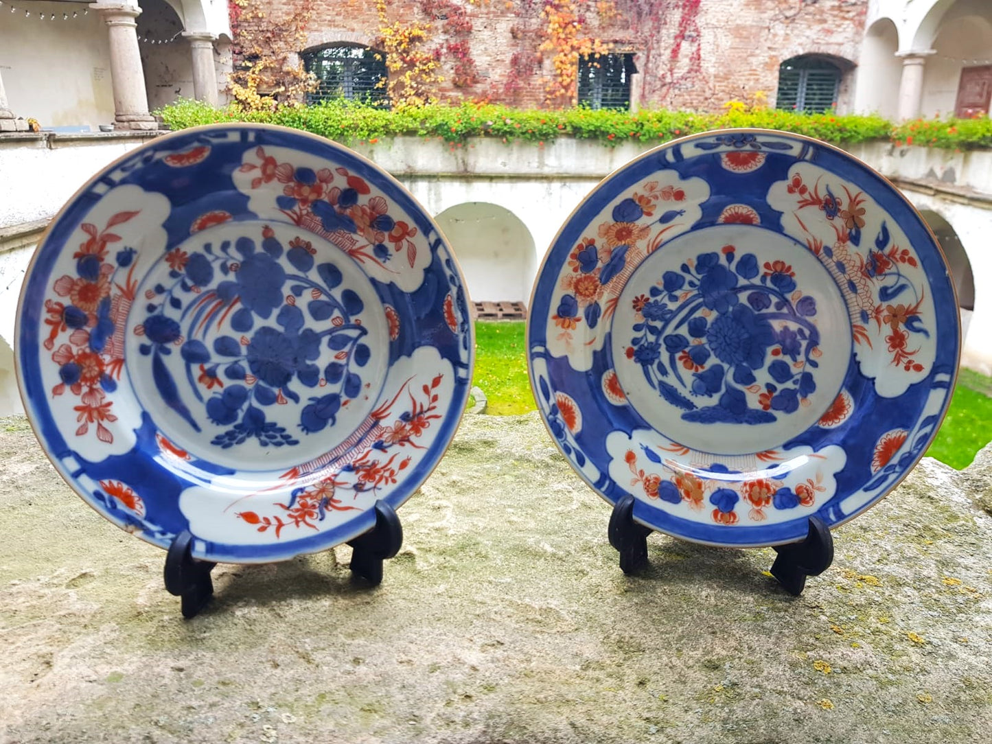 Pair Of Imari Glazed Porcelain Plates, Qing Dynasty, China, 18th Century