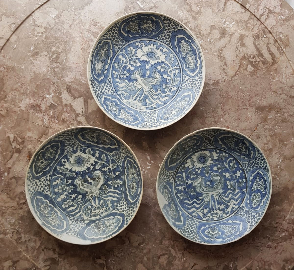 Set of 3 "Phoenix" Plate, Binh Thuan Shipwreck, Swatow, Ming Dynasty, China 1608