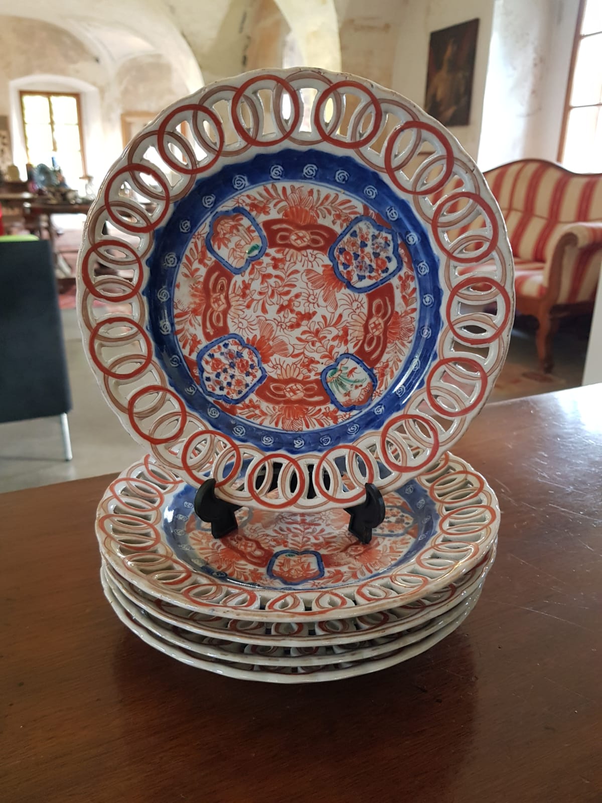 Set Of 5 Antique Imari Glazed  Porcelain Plates, Meiji, Japan 19th Century