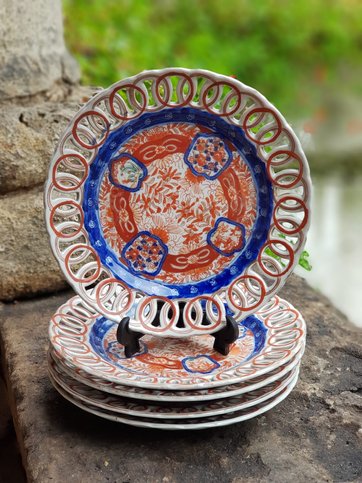 Set Of 5 Antique Imari Glazed  Porcelain Plates, Meiji, Japan 19th Century