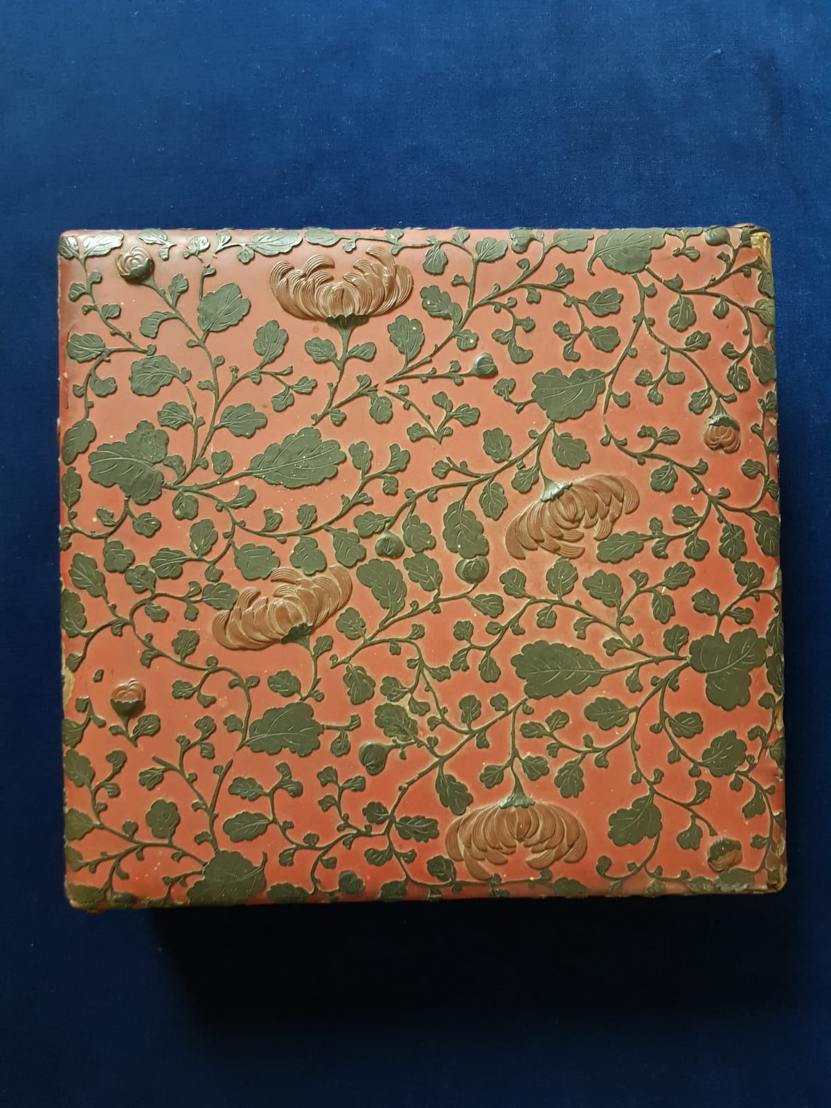 Antique Japanese Red Lacquer Box with Raised Floral Design, 19th Century