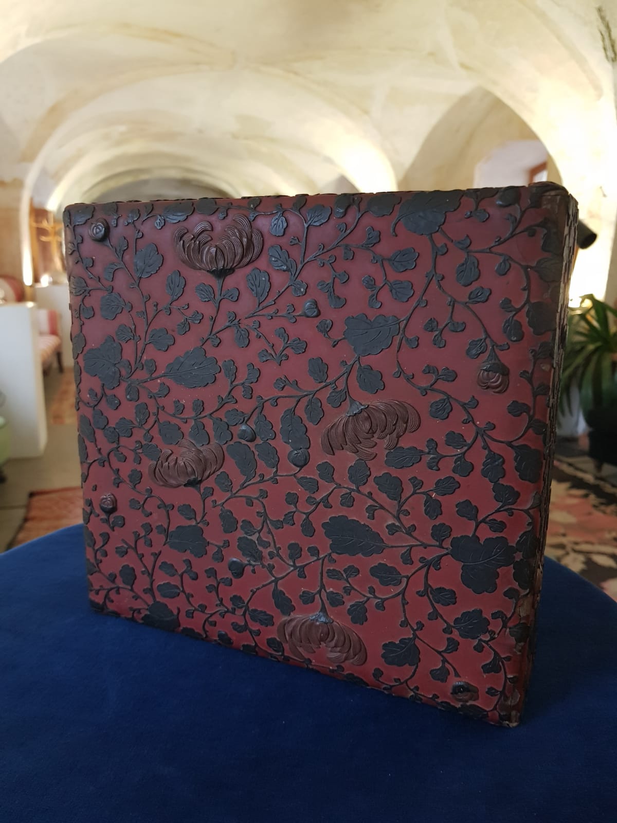 Antique Japanese Red Lacquer Box with Raised Floral Design, 19th Century