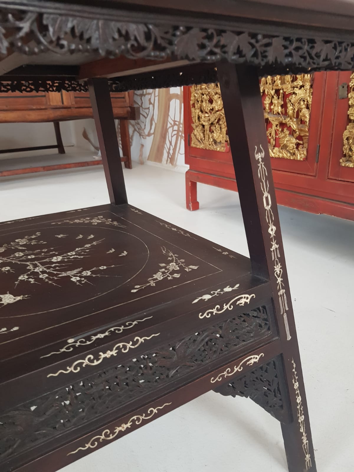 A Qing 19TH CENTURY CHINESE IVORY INLAID TWO TIER TABLE. 63 cm x 65 cm