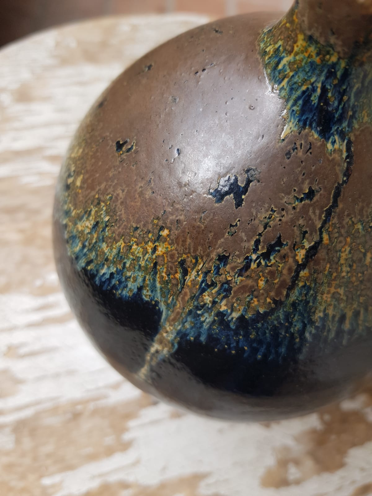 Japanese Tenmoku "Oil Spot" Sake Bottle (Tokkuri) by Kimura Morikazu