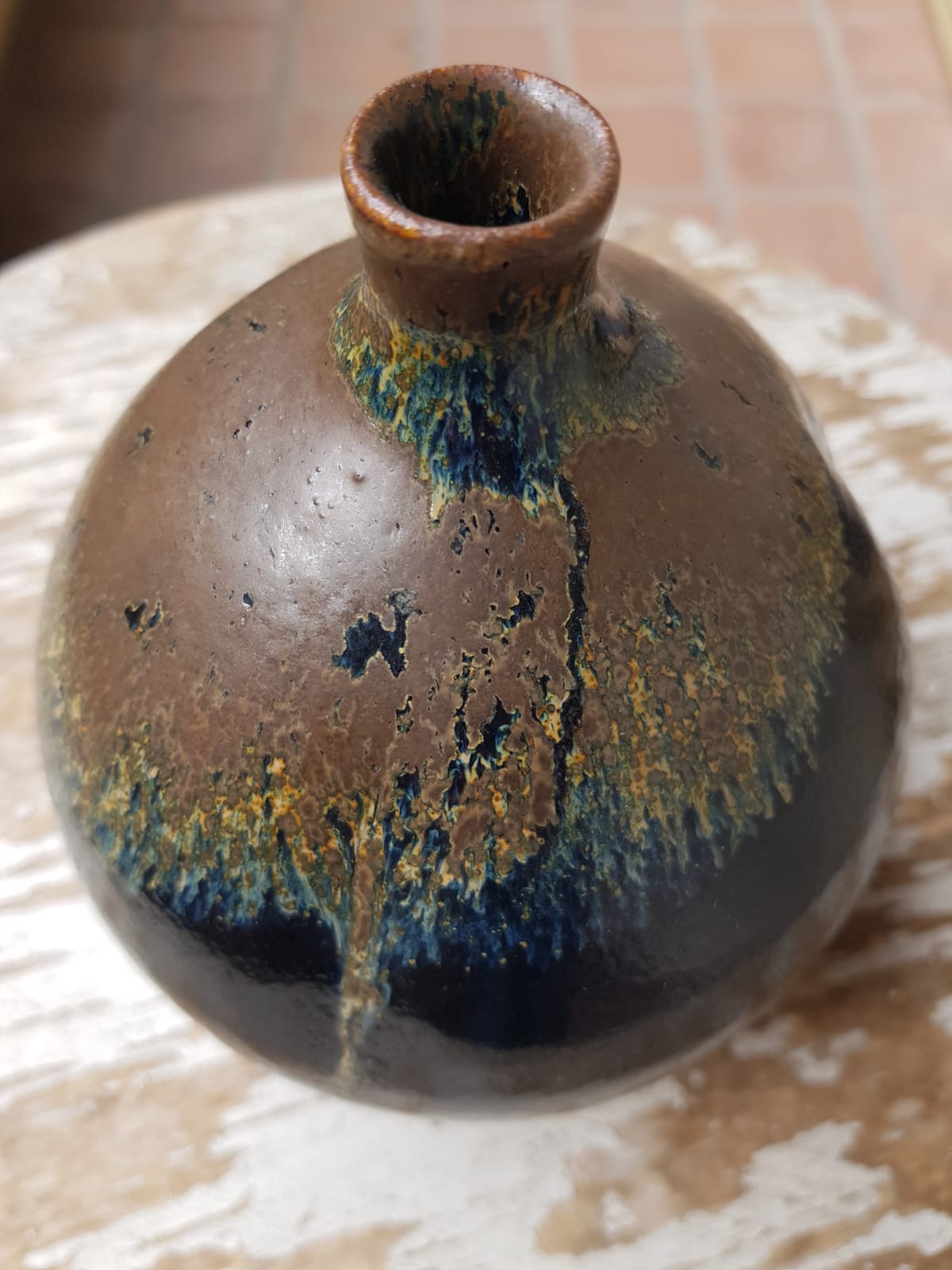 Japanese Tenmoku "Oil Spot" Sake Bottle (Tokkuri) by Kimura Morikazu