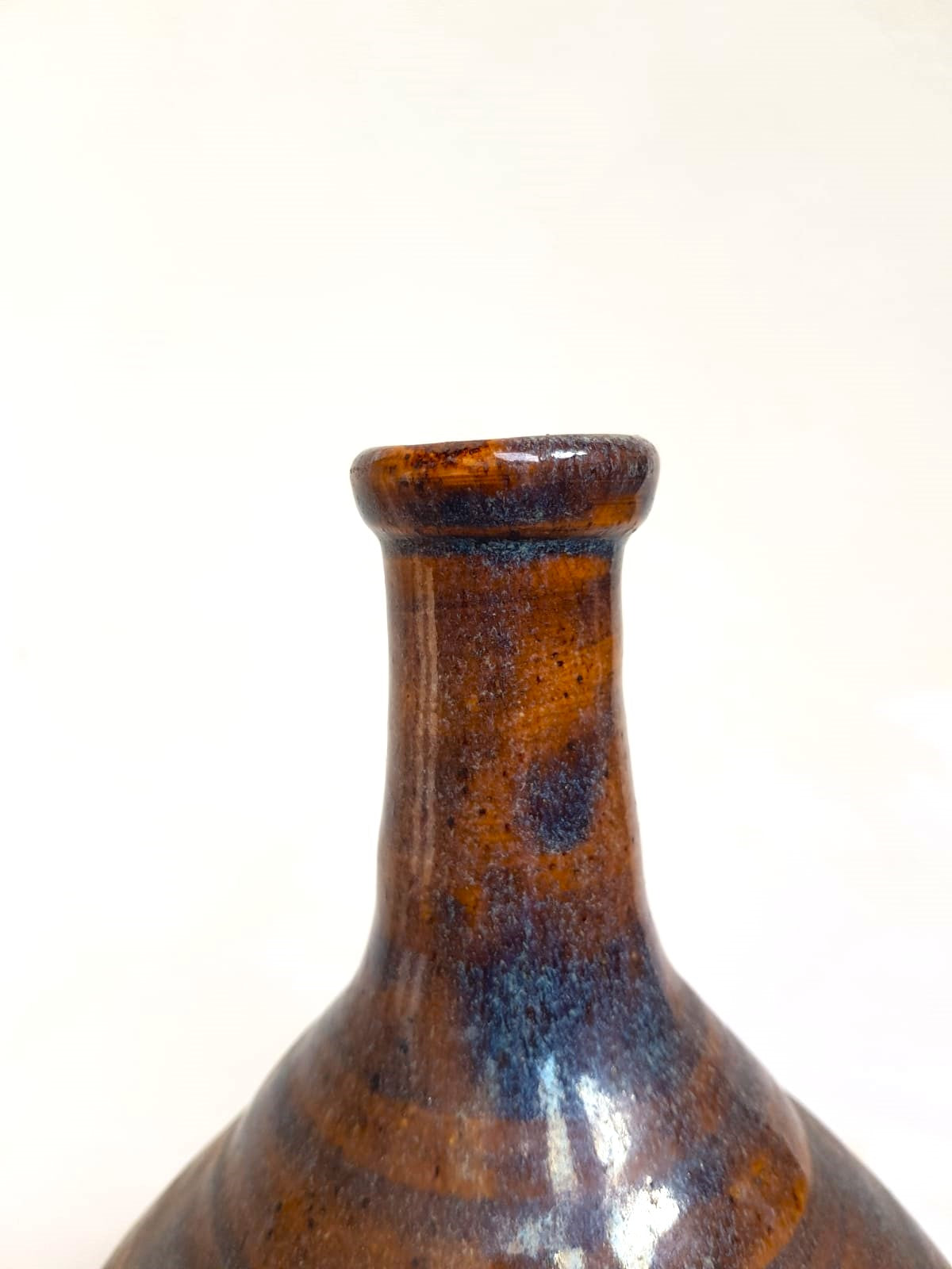 Vintage Japanese Bizen Ware Tokkuri Sake Bottle - Rustic Earthy Drip Glaze - Wabi-Sabi Studio Pottery