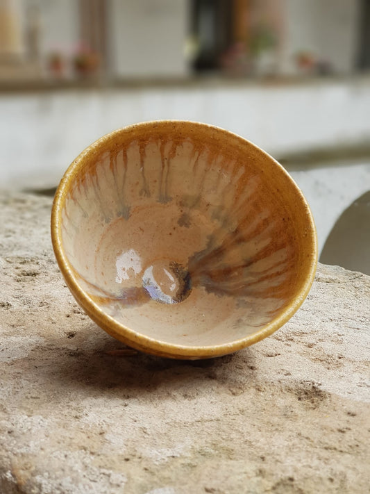 Antique Japanese Chawan – Hand-Decorated Sgraffito Tea Bowl with Amber Drip Glaze, mid 20th Century