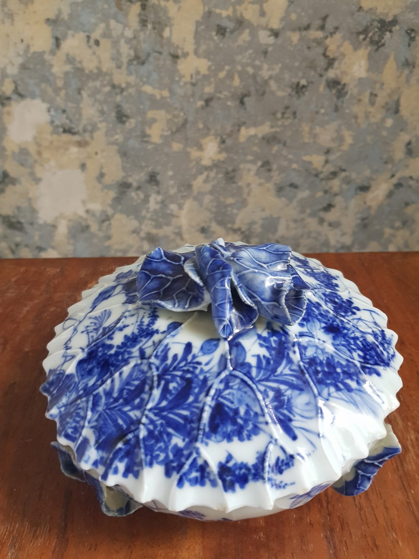 Japanese Bowl With Lid Meiji Period