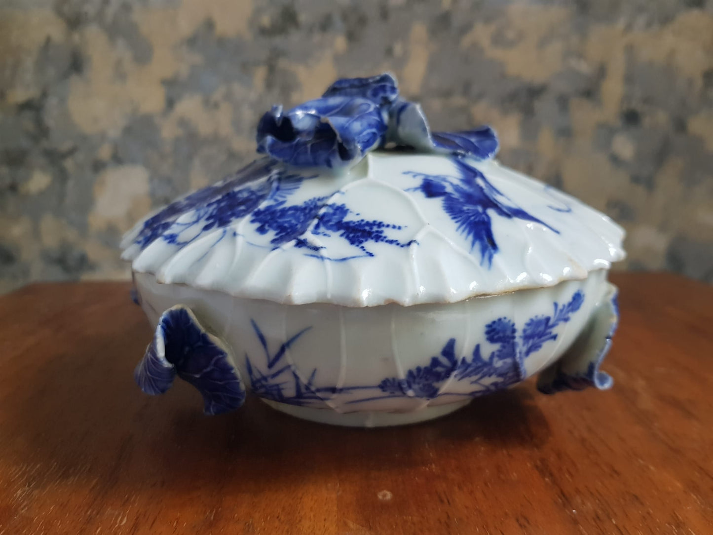 Japanese Bowl With Lid Meiji Period