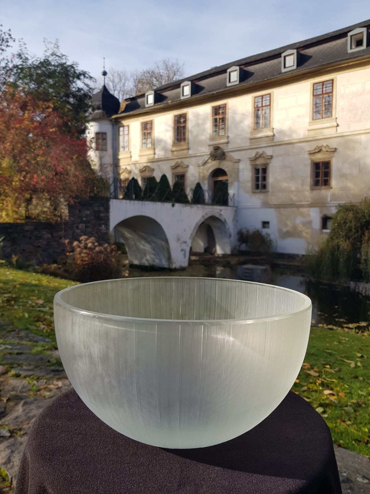 Large Vintage Ribbed Frosted  Glass Bowl, Mid 20th Century
