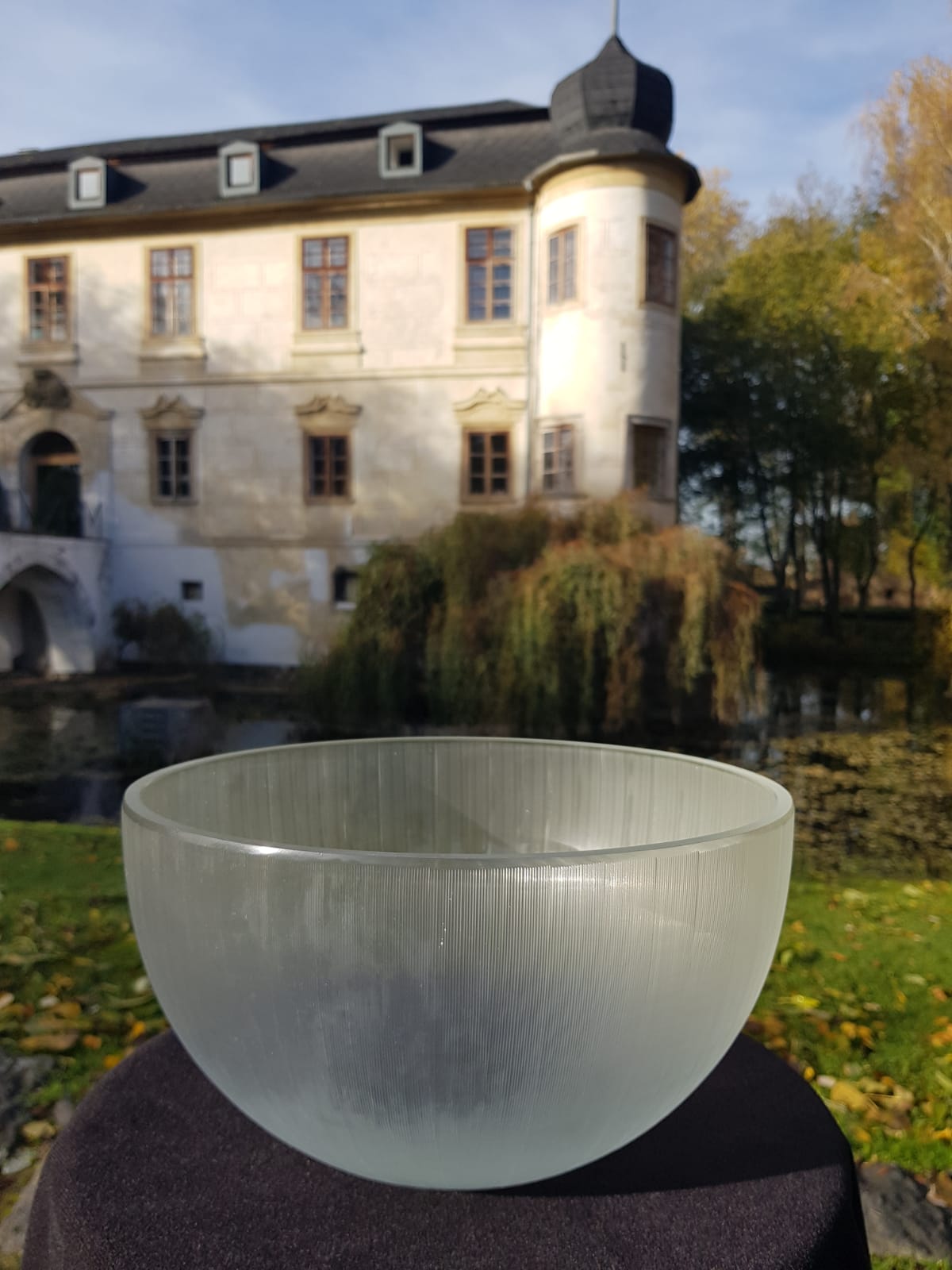Large Vintage Ribbed Frosted  Glass Bowl, Mid 20th Century
