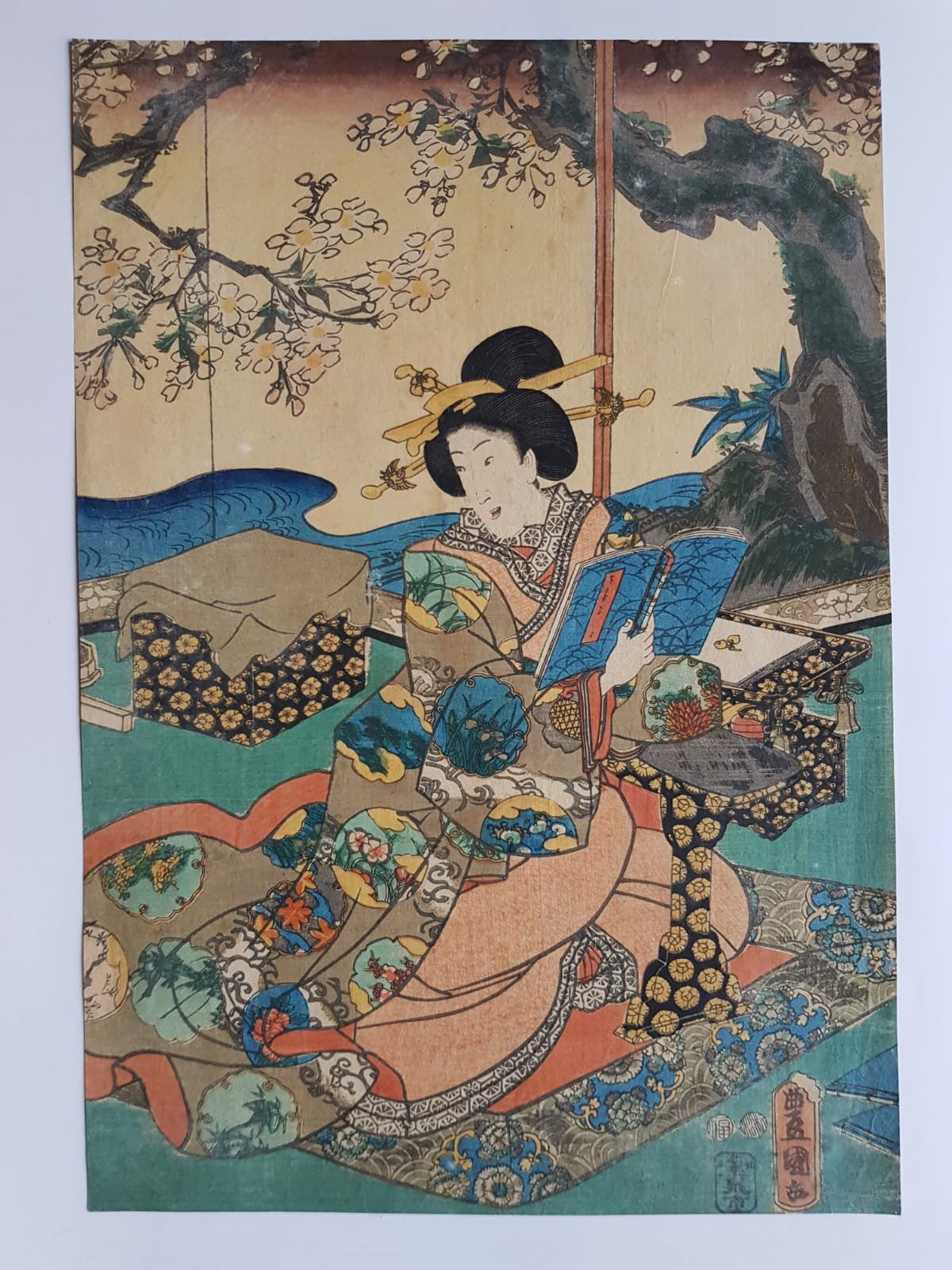 Utagawa Kunisada, Antique Woodblock Print Ukiyo-e, "Reading Woman Beneath Flowering Cherry Blossoms", 1855, Edo Period