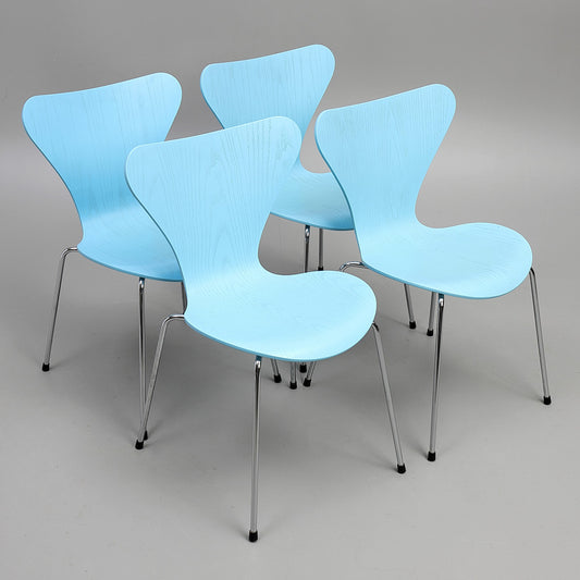 Set of 4pcs Arne Jacobsen "Sjuan" Chairs for Fritz Hansen, Denmark, 1996