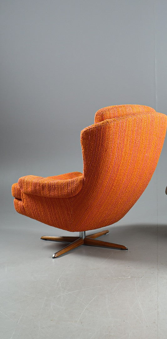 Bröderna Andersson Swivel Armchair, Sweden, 1960s